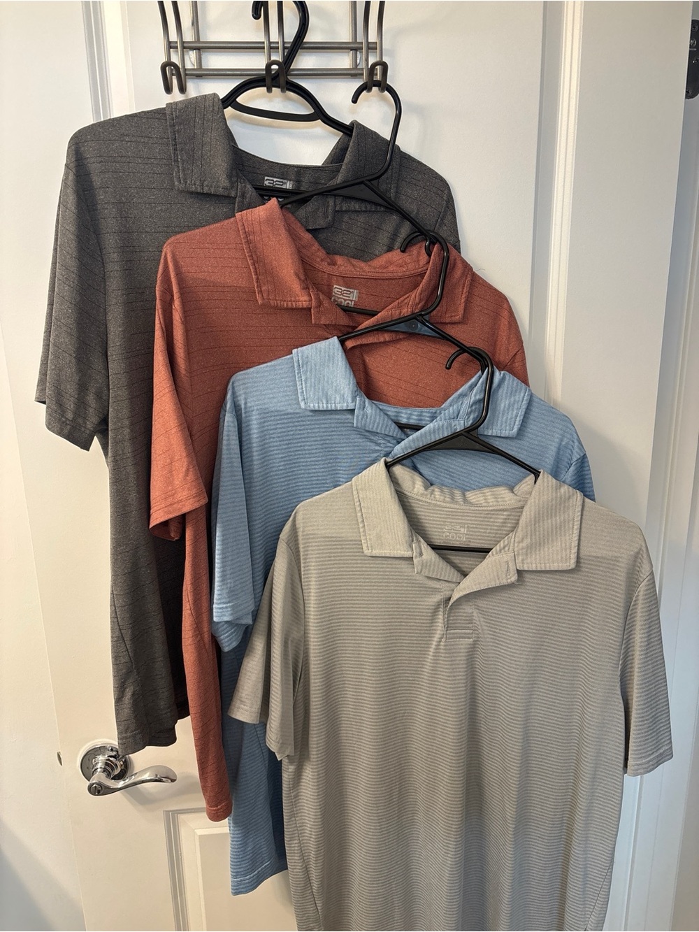 32 Degrees Cool Men's Golf Polo Set - Charcoal, Rust, Sky Blue, Light Gray.